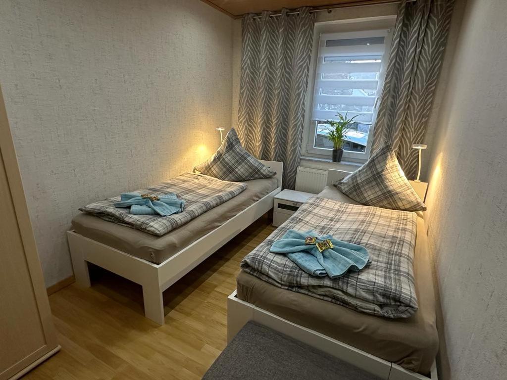 Christels Ferienwohnung 2 In Thale Mit Ueberdachter Terrasse, Kueche Mit Tv & Geschirrspueler Exterior photo