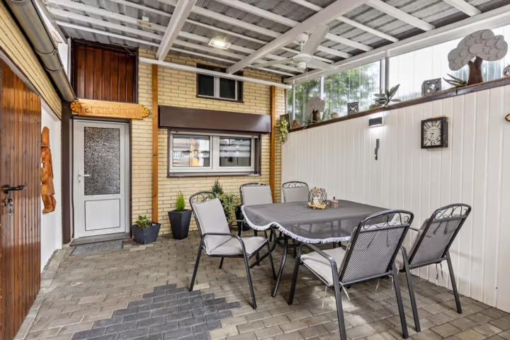 Christels Ferienwohnung 2 In Thale Mit Ueberdachter Terrasse, Kueche Mit Tv & Geschirrspueler Exterior photo